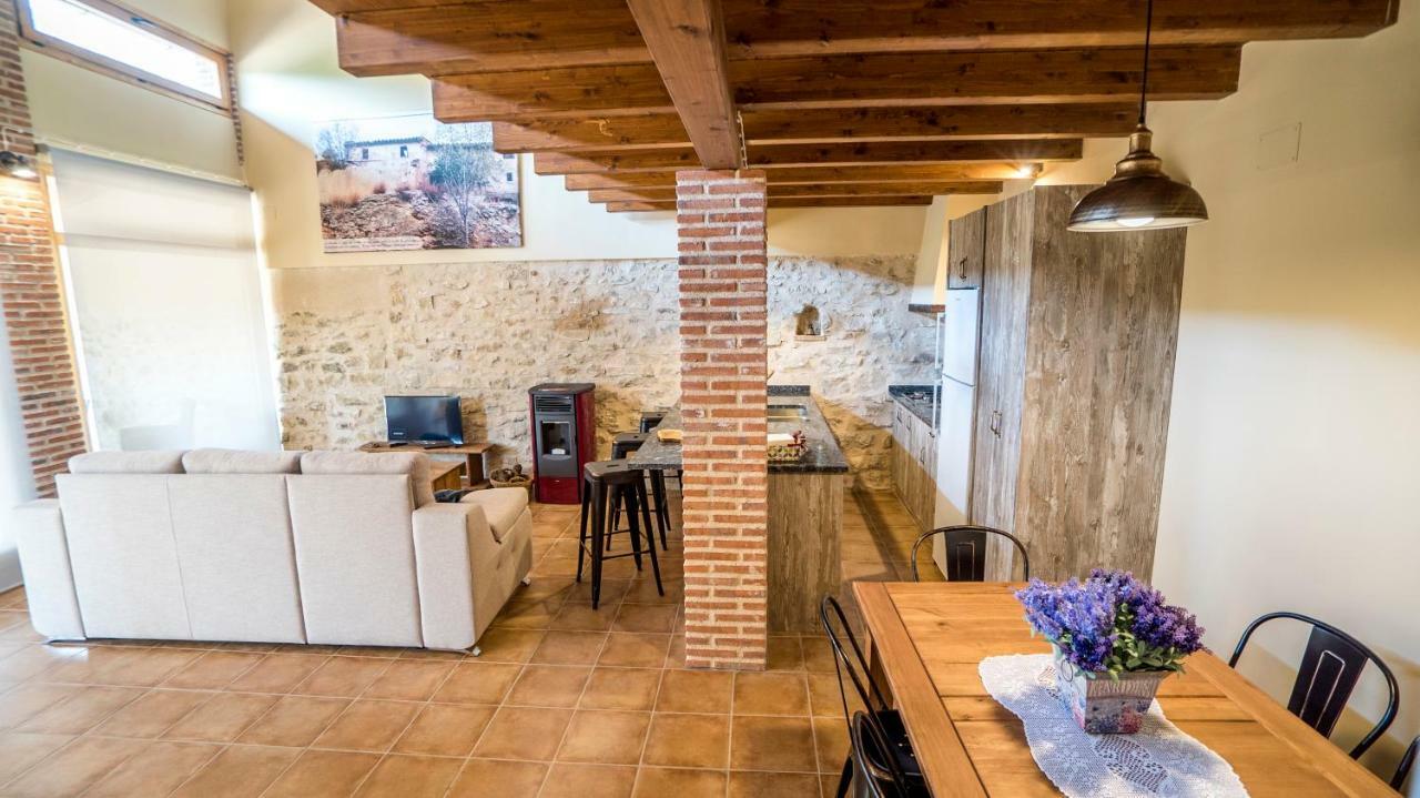 Masia El Mirador Del Tiempo Castellote Esterno foto